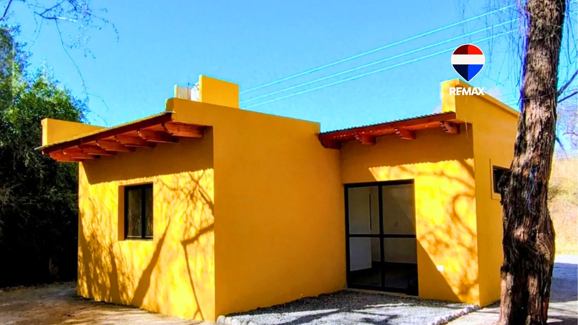 CASA VENTA A ESTRENAR CAFAYATE POSIBILIDAD PERMUTA - foto 1