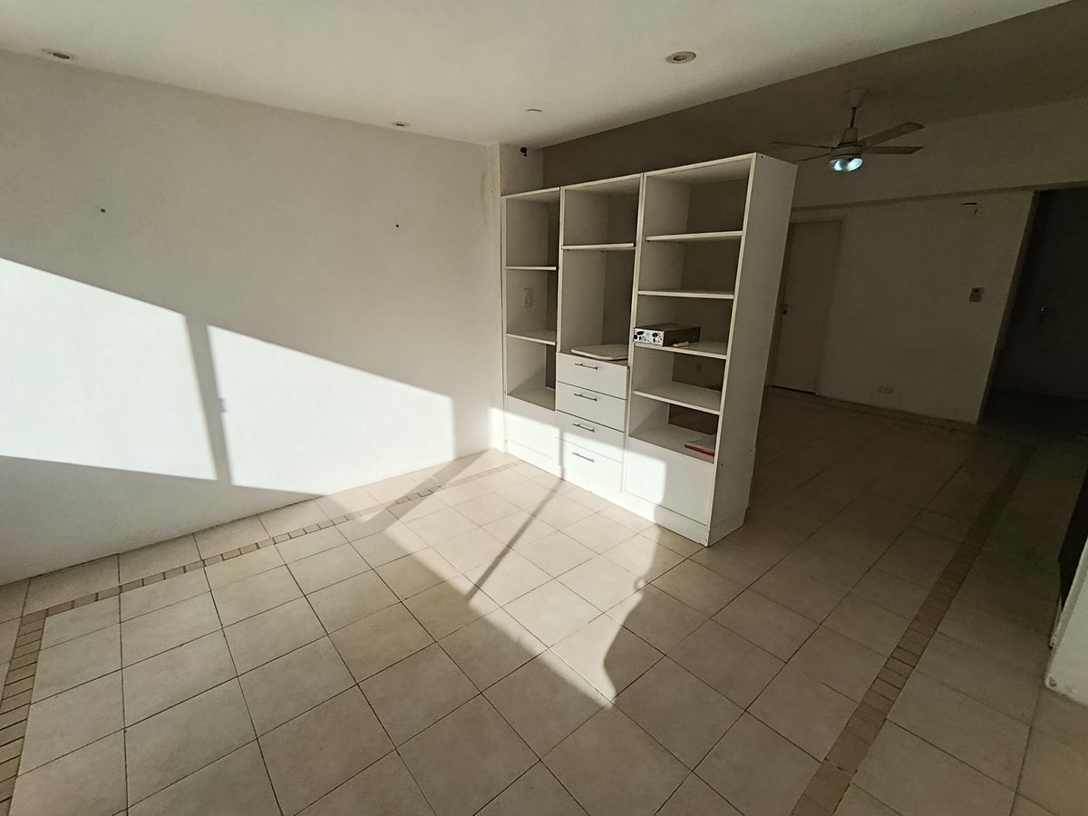 Foto 5 — DEPARTAMENTO AL FRENTE. PISO ALTO
