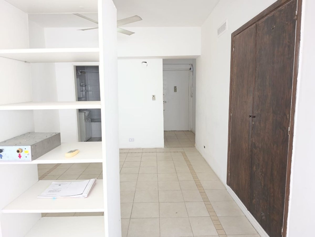 Foto 3 — DEPARTAMENTO AL FRENTE. PISO ALTO