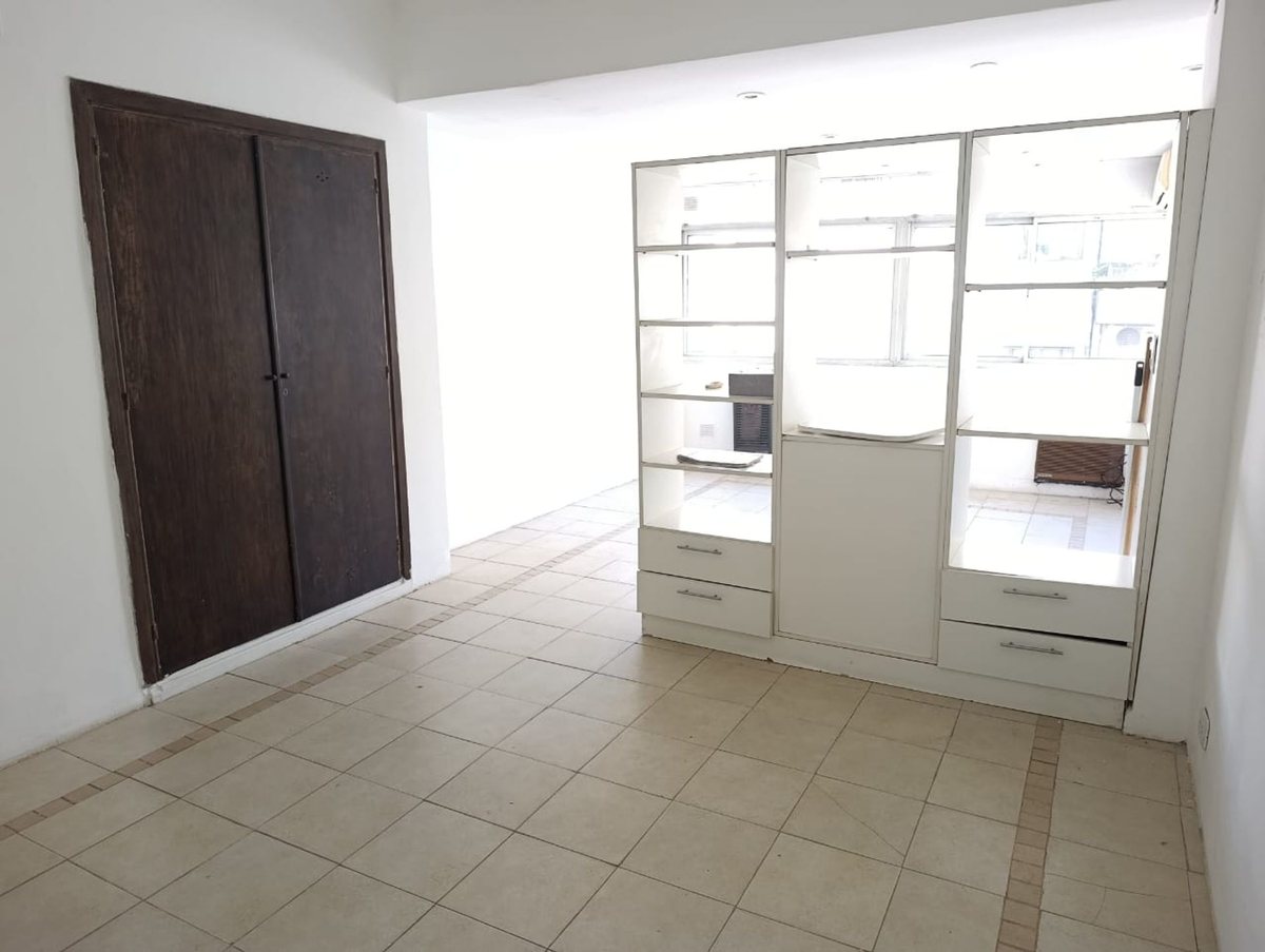 Foto 2 — DEPARTAMENTO AL FRENTE. PISO ALTO