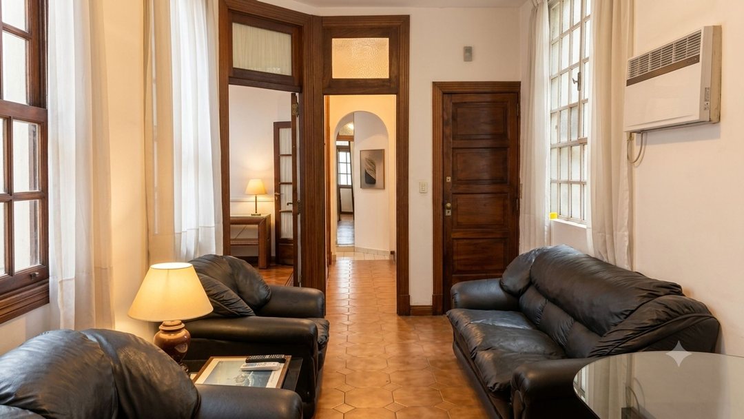 VENTA DEPARTAMENTO 3 AMBIENTES CON OFICINA