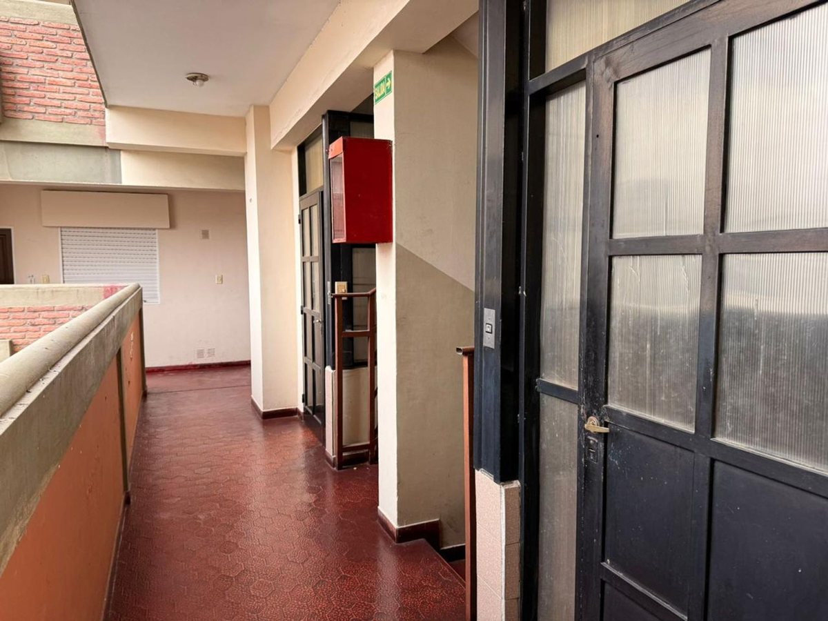 DPTO VENTA AV BELGRANO CENTRO 3 DORM APTO CREDITO - foto 7