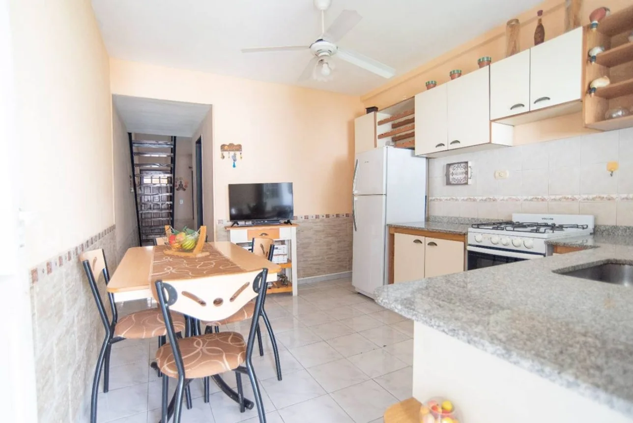PH de 3 ambientes en venta en Castelar, Avellaneda 2300, foto 3