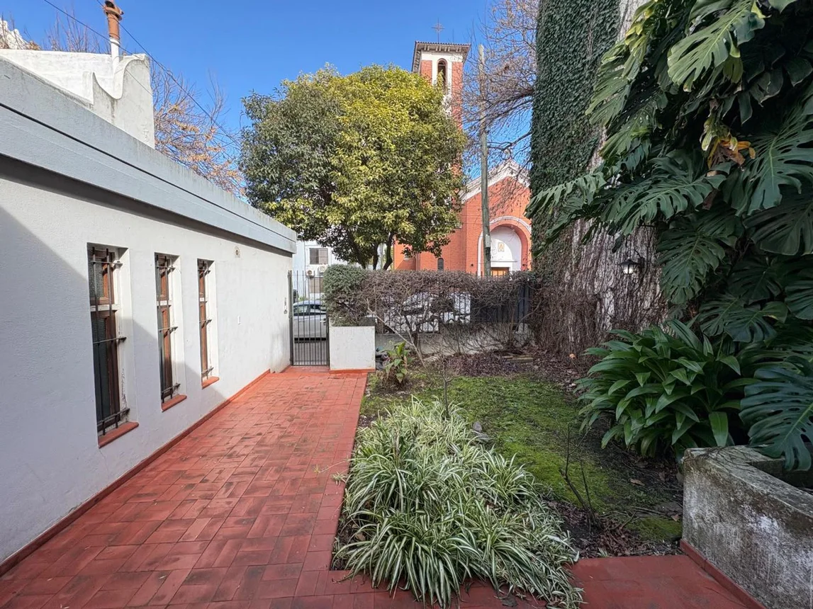 Casa en venta en La Plata, foto 3