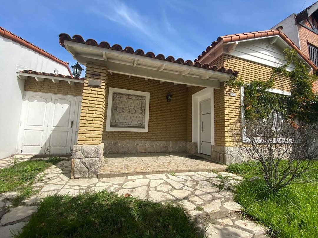 Casa en venta 3 ambientes en Coronel José Félix Bogado 2800, Castelar Sur, Castelar, Moron, Buenos Aires