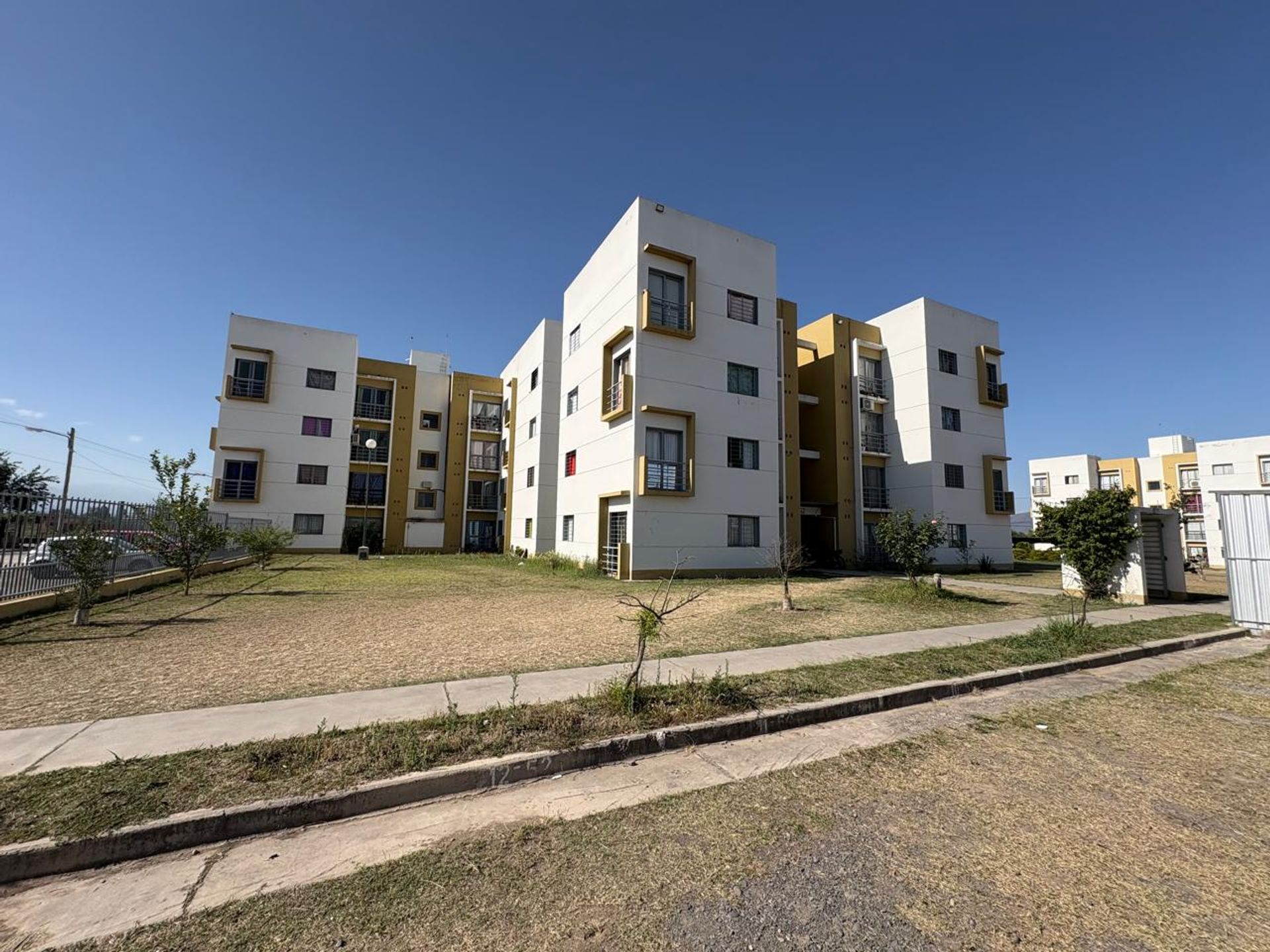 DEPARTAMENTO VENTA EL BOSQUE FINANCIACION DIRECTA - foto 13
