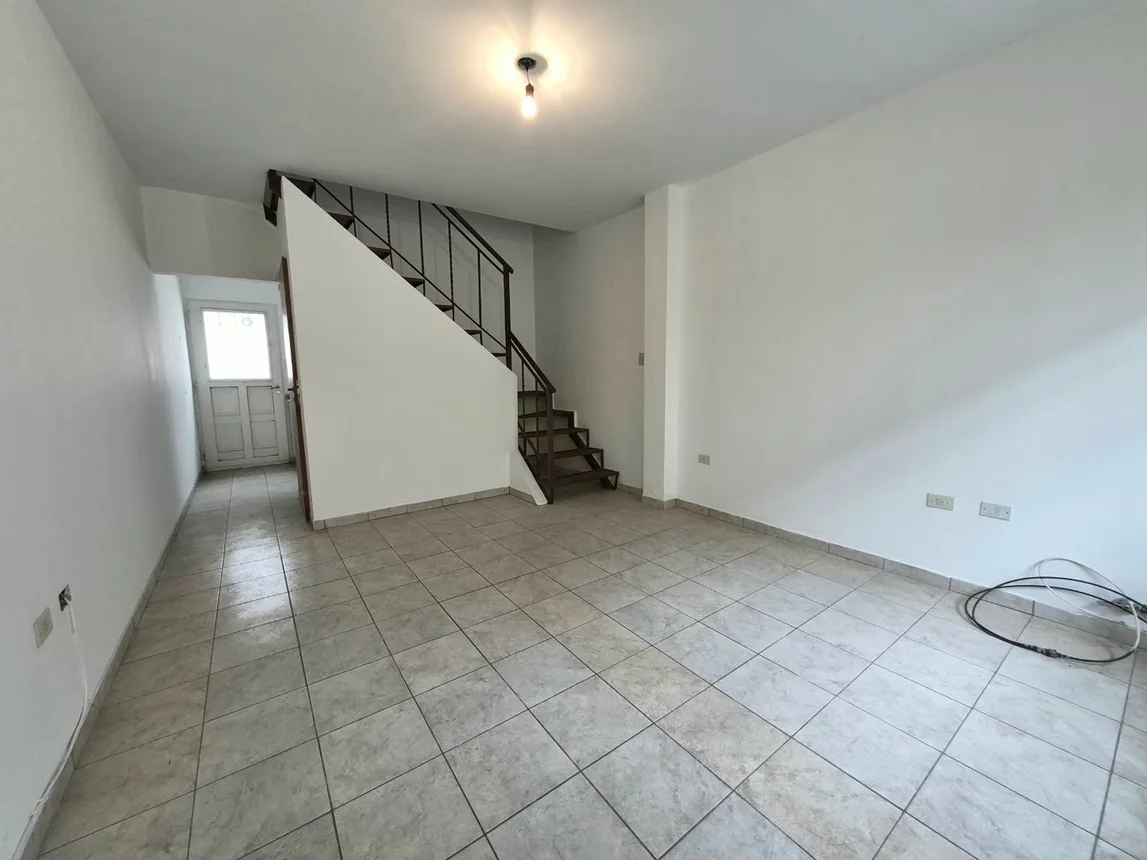 PH de 3 ambientes en venta en Villa Luzuriaga, Entre Ríos 400, foto 2