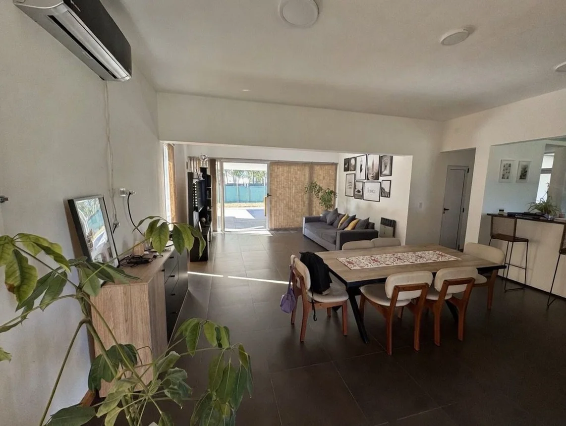 Casa en venta en Guaymallén, foto 3