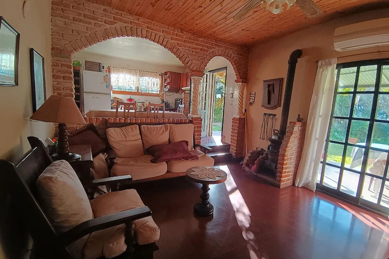 Casa en venta en Manuel B. Gonnet, foto 2