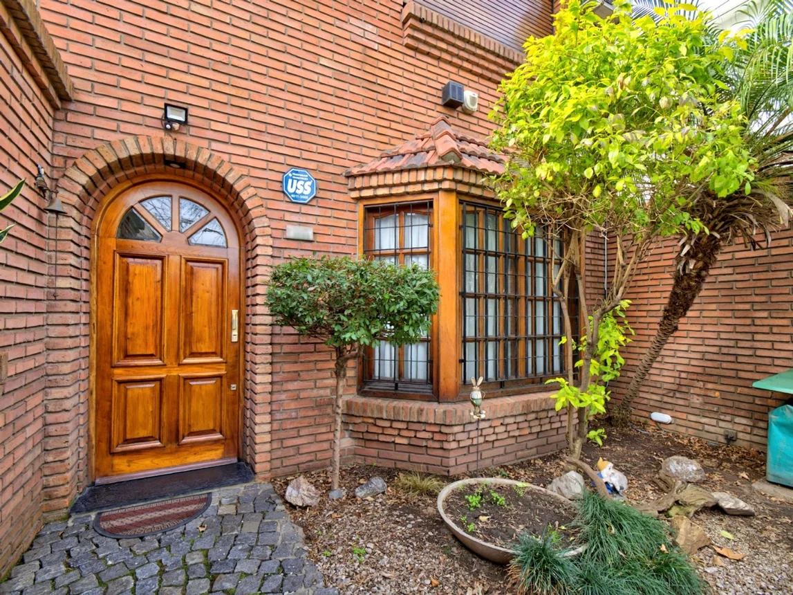 Casa de 4 ambientes en venta en Villa Devoto, Cervantes 3600, foto 2