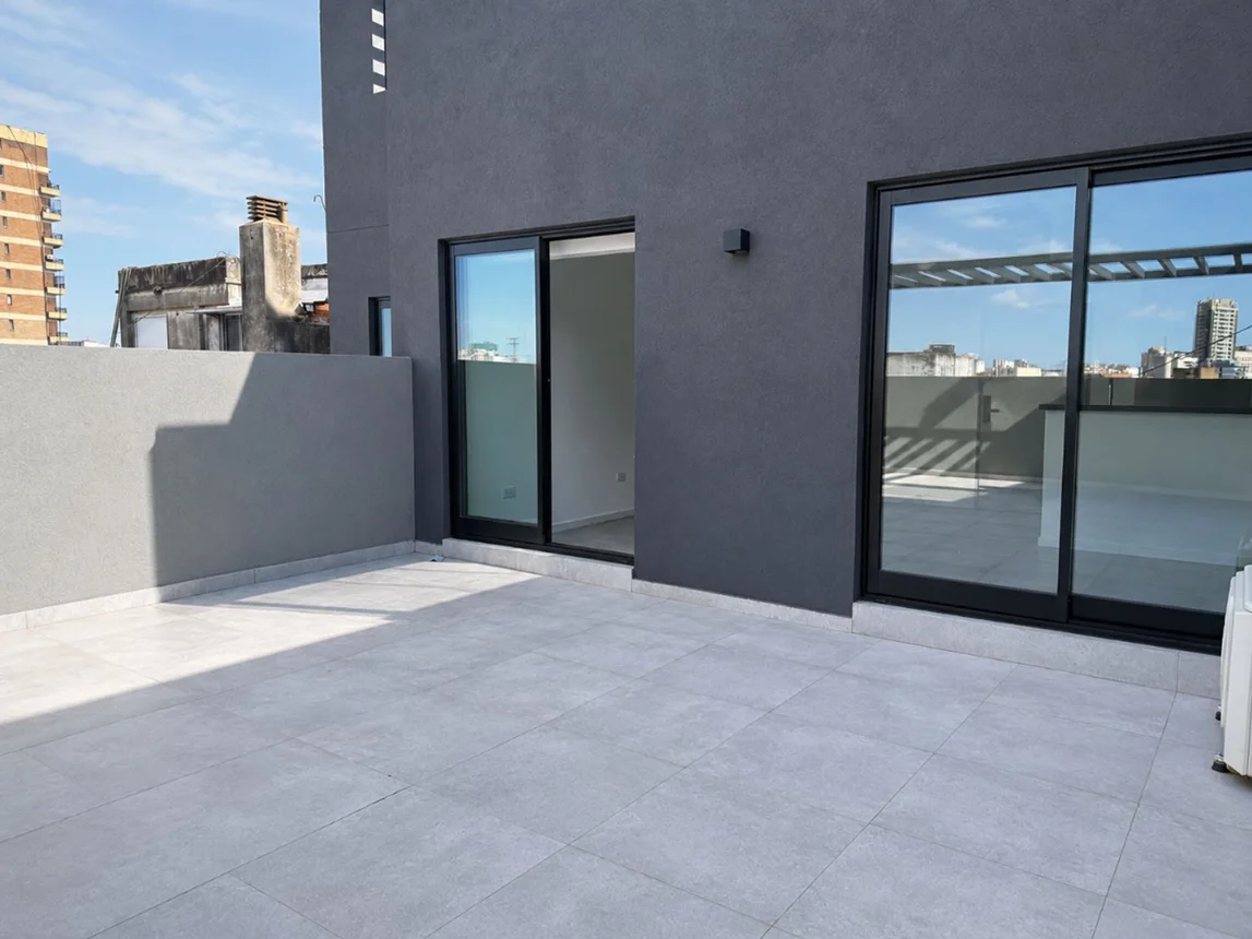 Departamento de 3 ambientes en venta en Recoleta, Laprida 1300