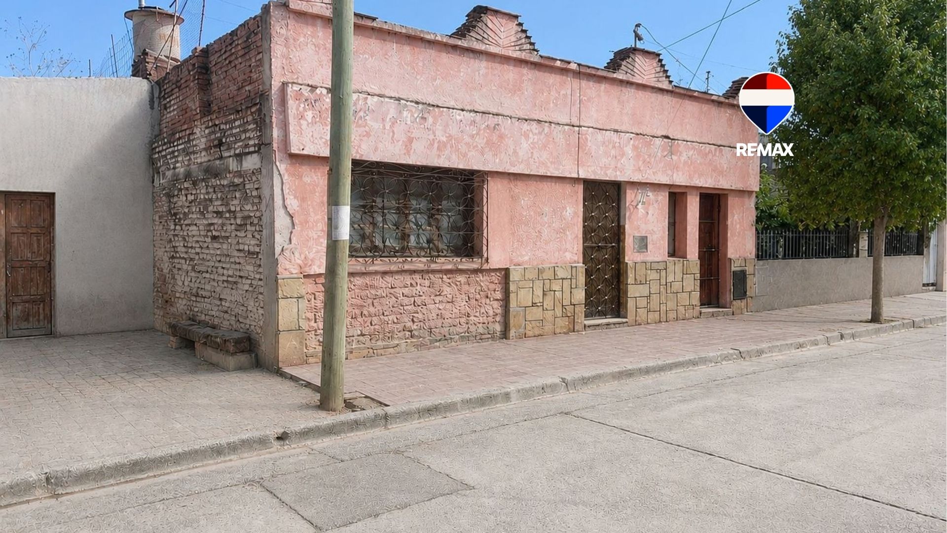 CASA APTA CRÉDITO EN VENTA ZONA SUR 3 DORMITORIOS - foto 1