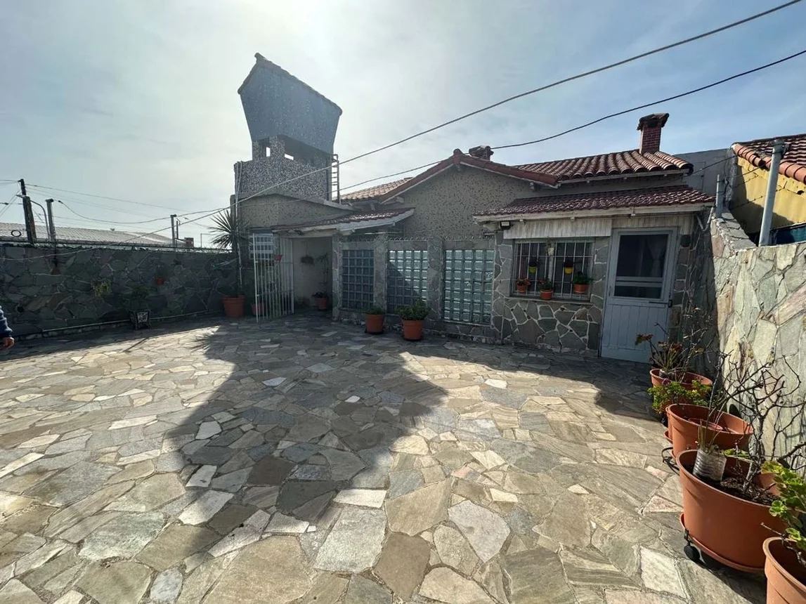 Casa en venta en Lanús Este, foto 3