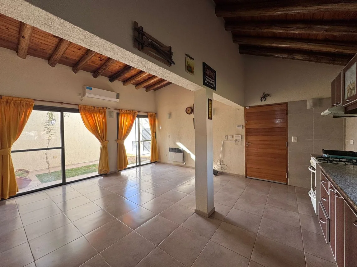 Casa de 3 ambientes en venta en Guaymallén, Severo del Castillo 8100, foto 5