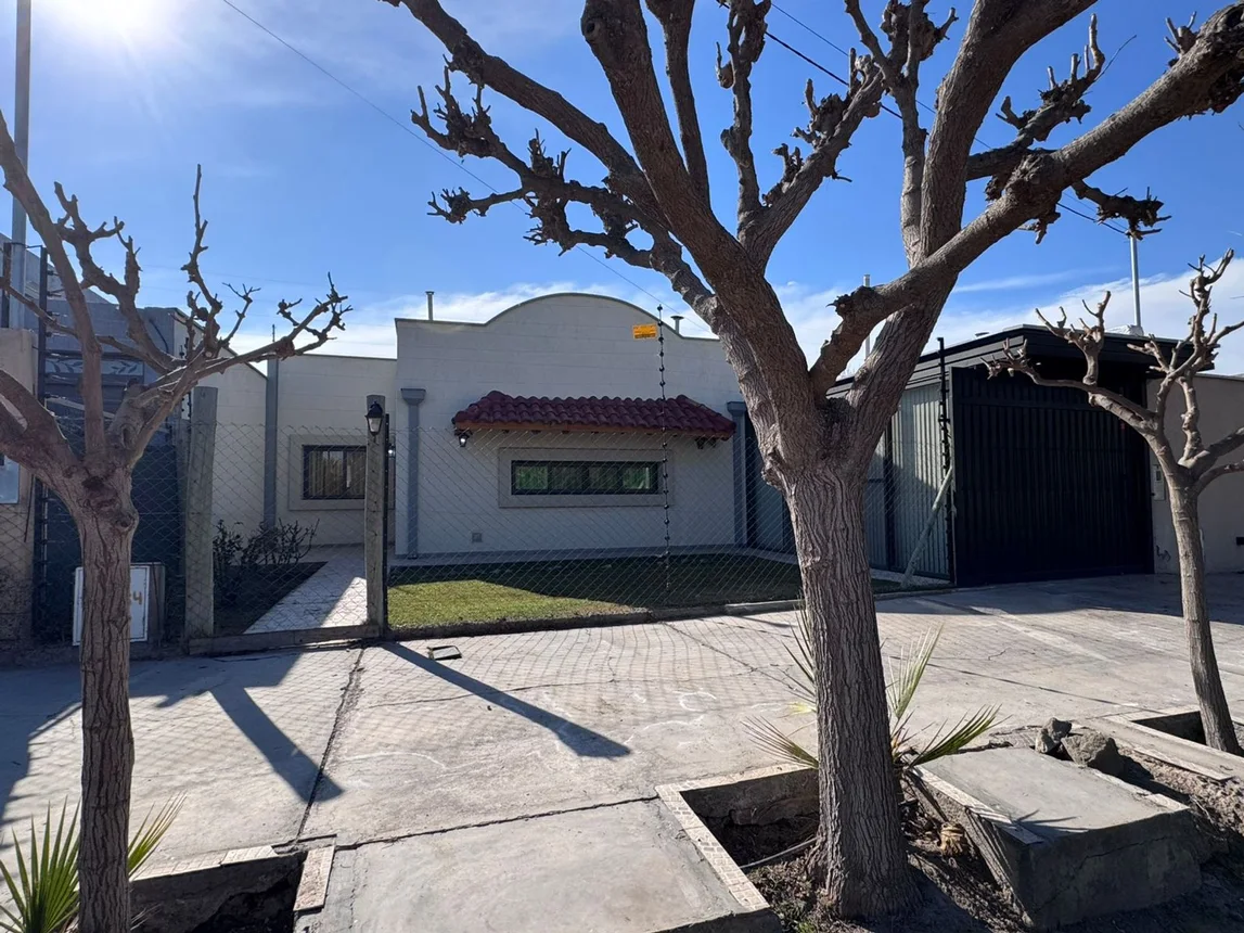 Casa de 3 ambientes en venta en Guaymallén, Severo del Castillo 8100, foto 2