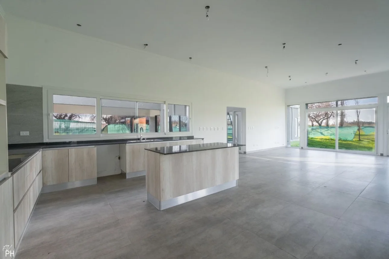 Casa en venta en Funes, foto 2