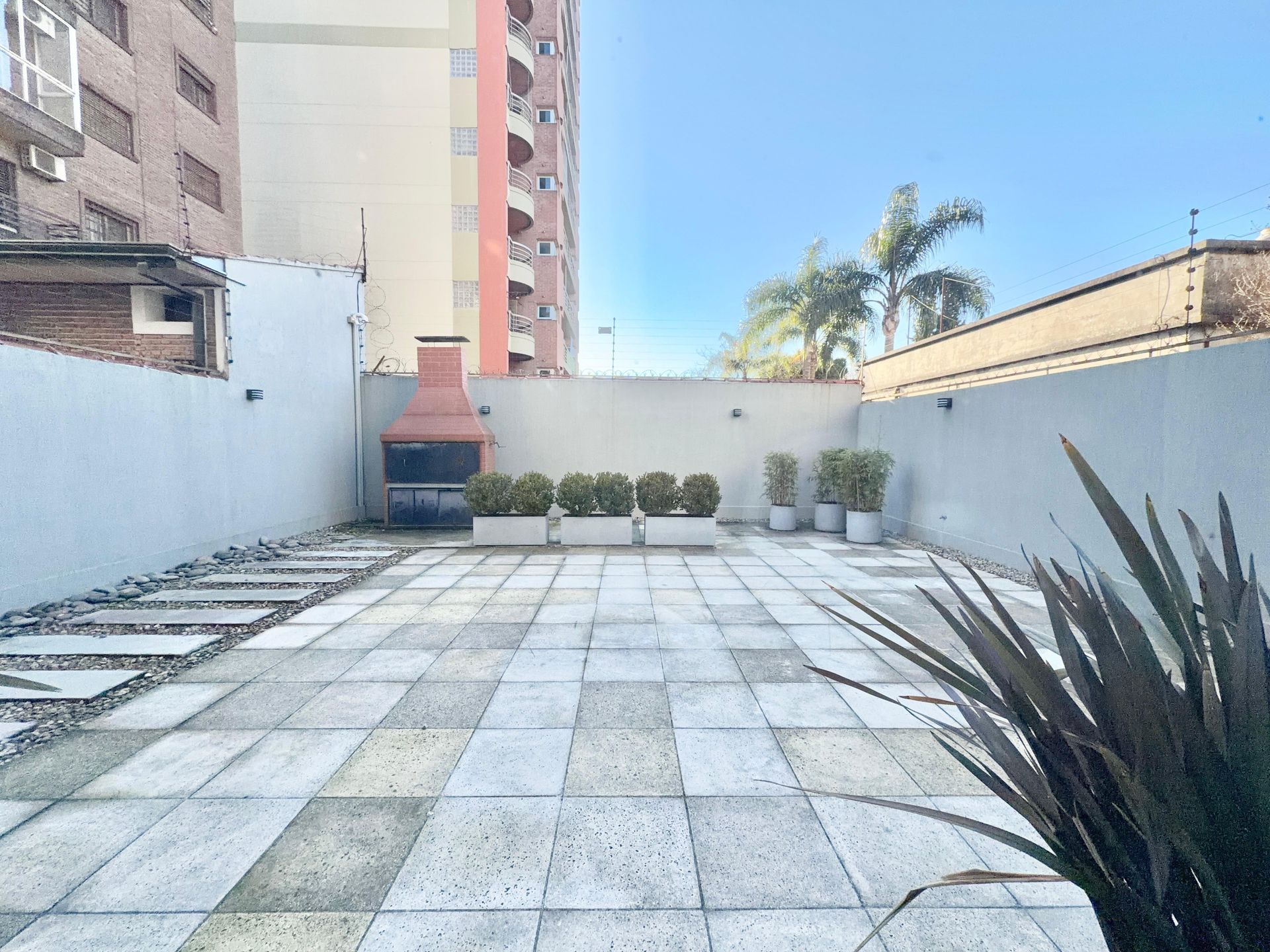 Foto 8 — Departamento Venta Quilmes 4 Amb-Parr-Lav-SUM-coch