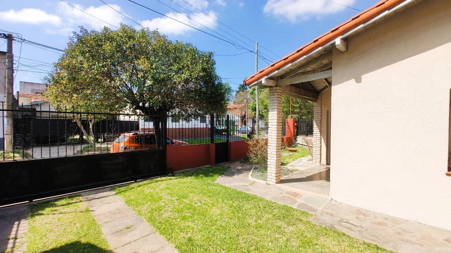 Casa en venta en Castelar, foto 4