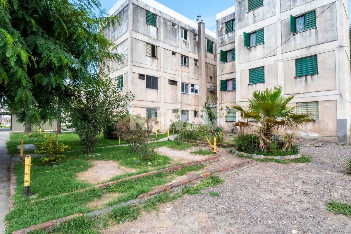 DEPARTAMENTO 4 DORMITORIOS VENTA B° BANCARIO - foto 16