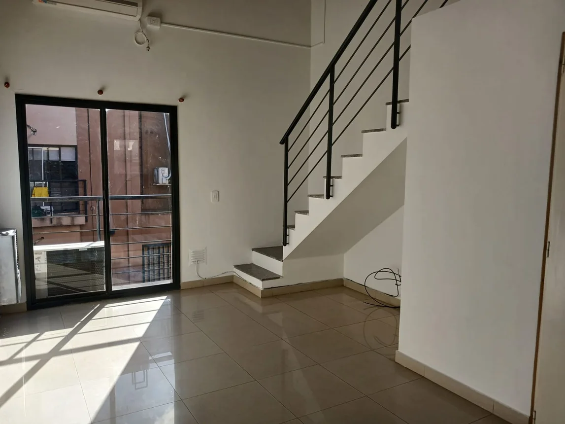 Dúplex de 2 ambientes en alquiler en Lanús Oeste, Teniente J. A. Rangugni 2800, foto 3