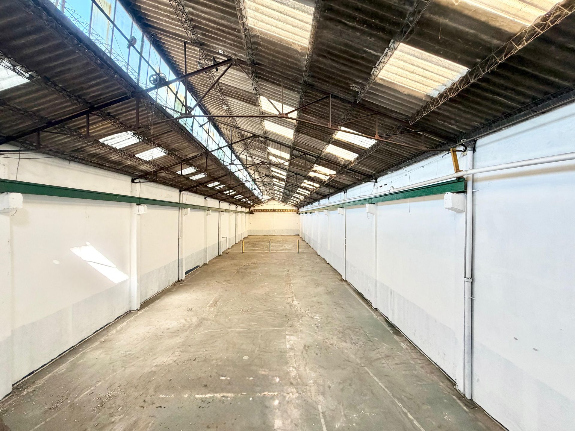 Foto 7 — Venta GALPON 745 m2 zona estrategica Quilmes OPORT