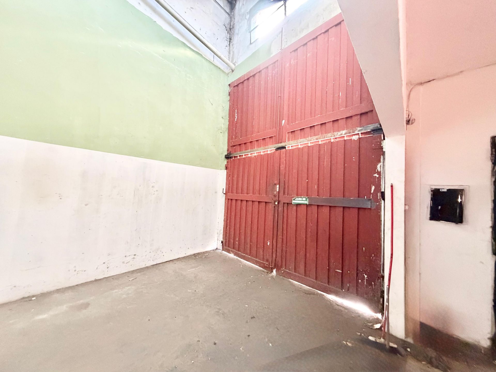 Foto 20 — Venta GALPON 745 m2 zona estrategica Quilmes OPORT