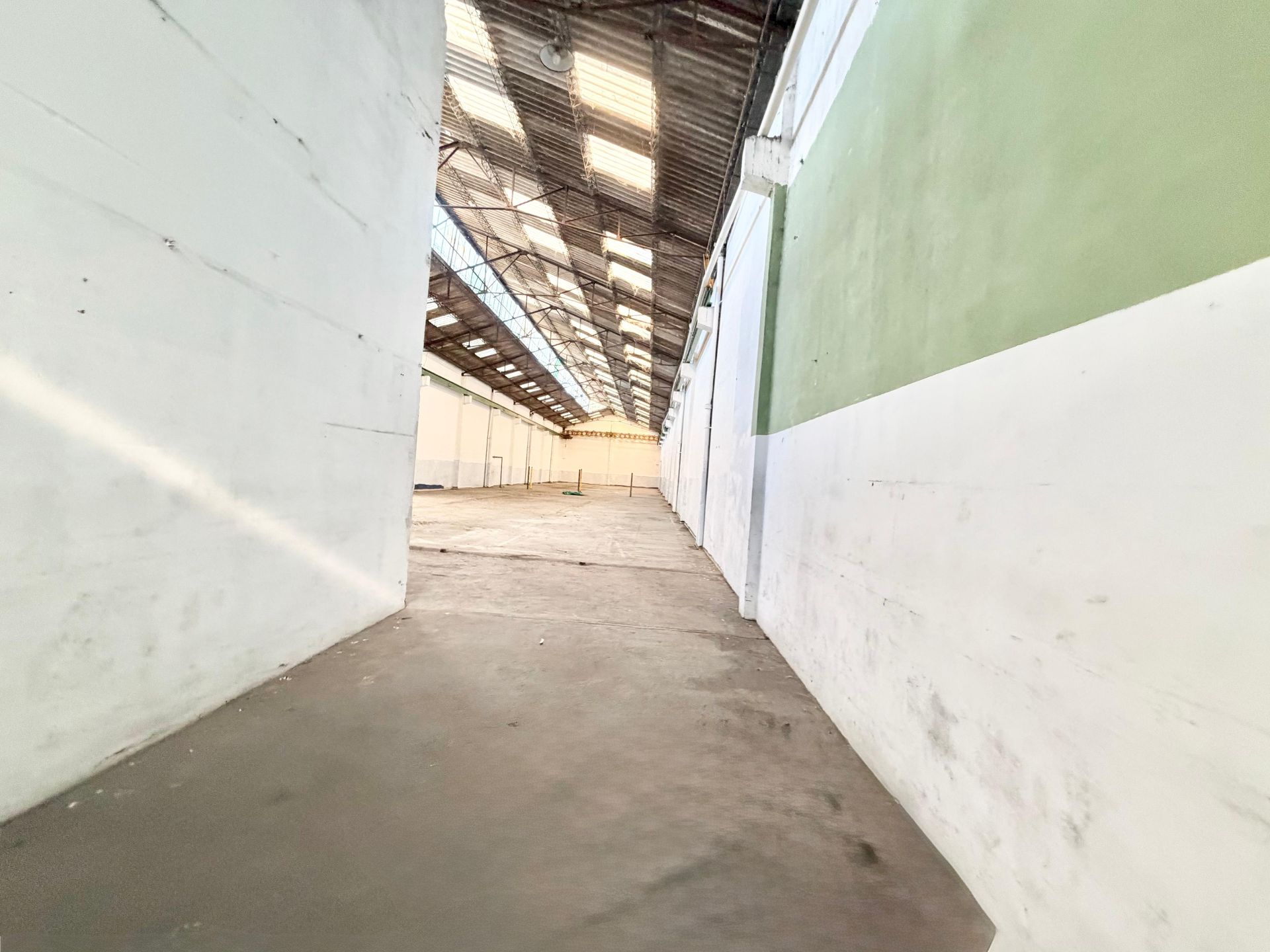 Foto 10 — Venta GALPON 745 m2 zona estrategica Quilmes OPORT