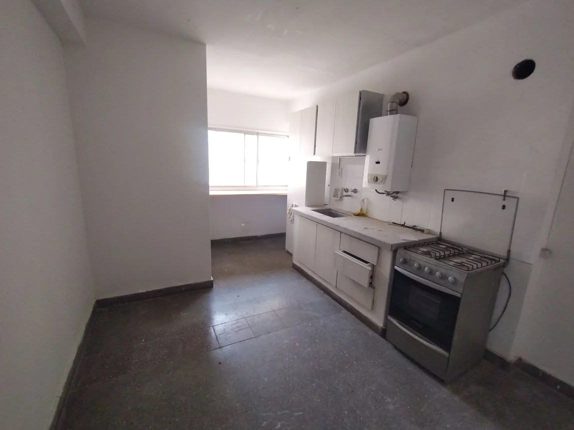 Departamento de 6 ambientes en alquiler en Guaymallén, 25 de Mayo 3500, foto 5