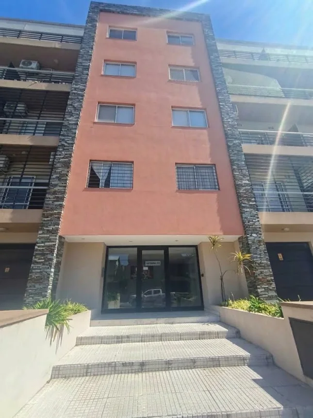 Departamento de 2 ambientes en venta en El Palomar, General Victorica 700
