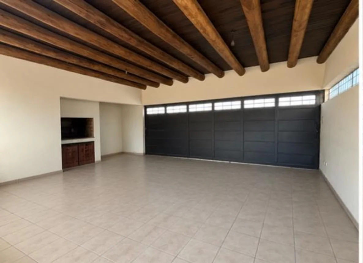 Casa en venta en Guaymallén, foto 3