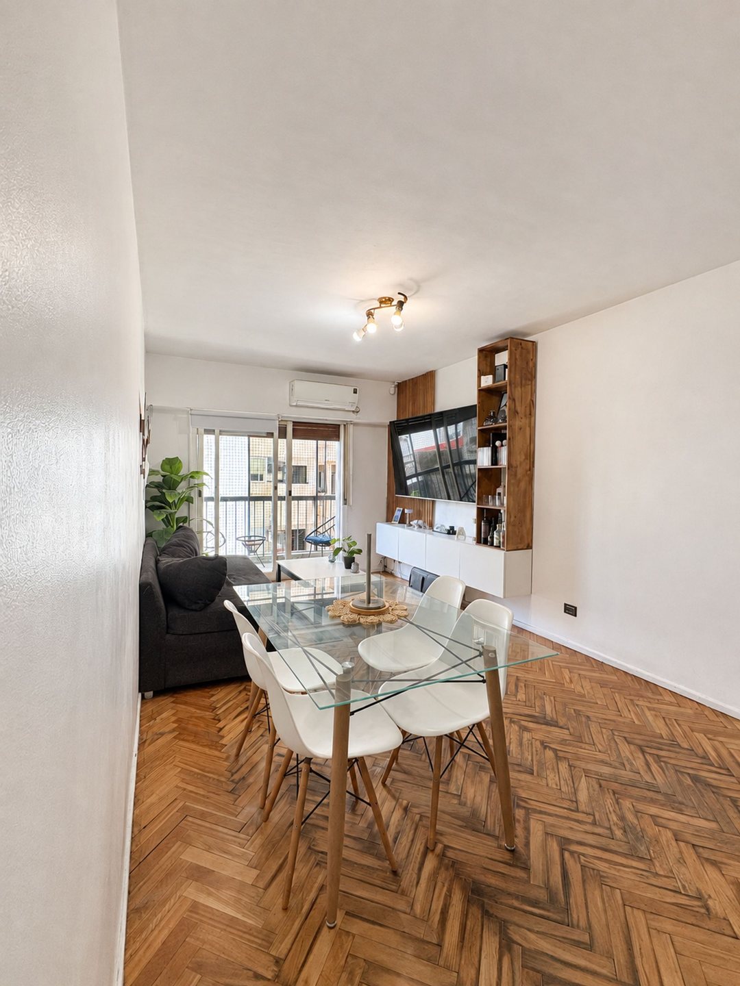 VENTA tres ambientes/balcon/ Recoleta