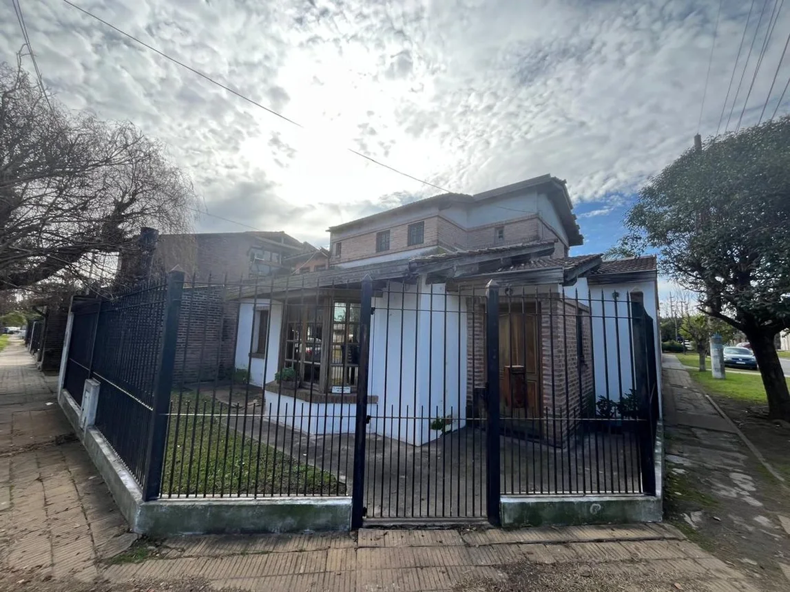 Casa en venta en Ituzaingó, foto 3