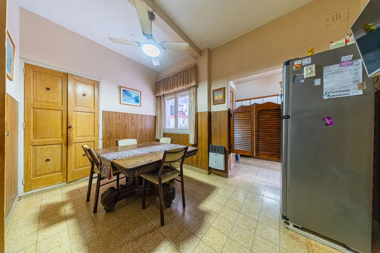 PH de 4 ambientes en venta en Rosario, Sarmiento 1200