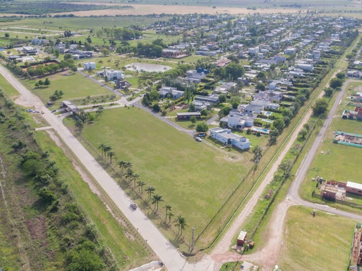 Lote en venta en aires del llano