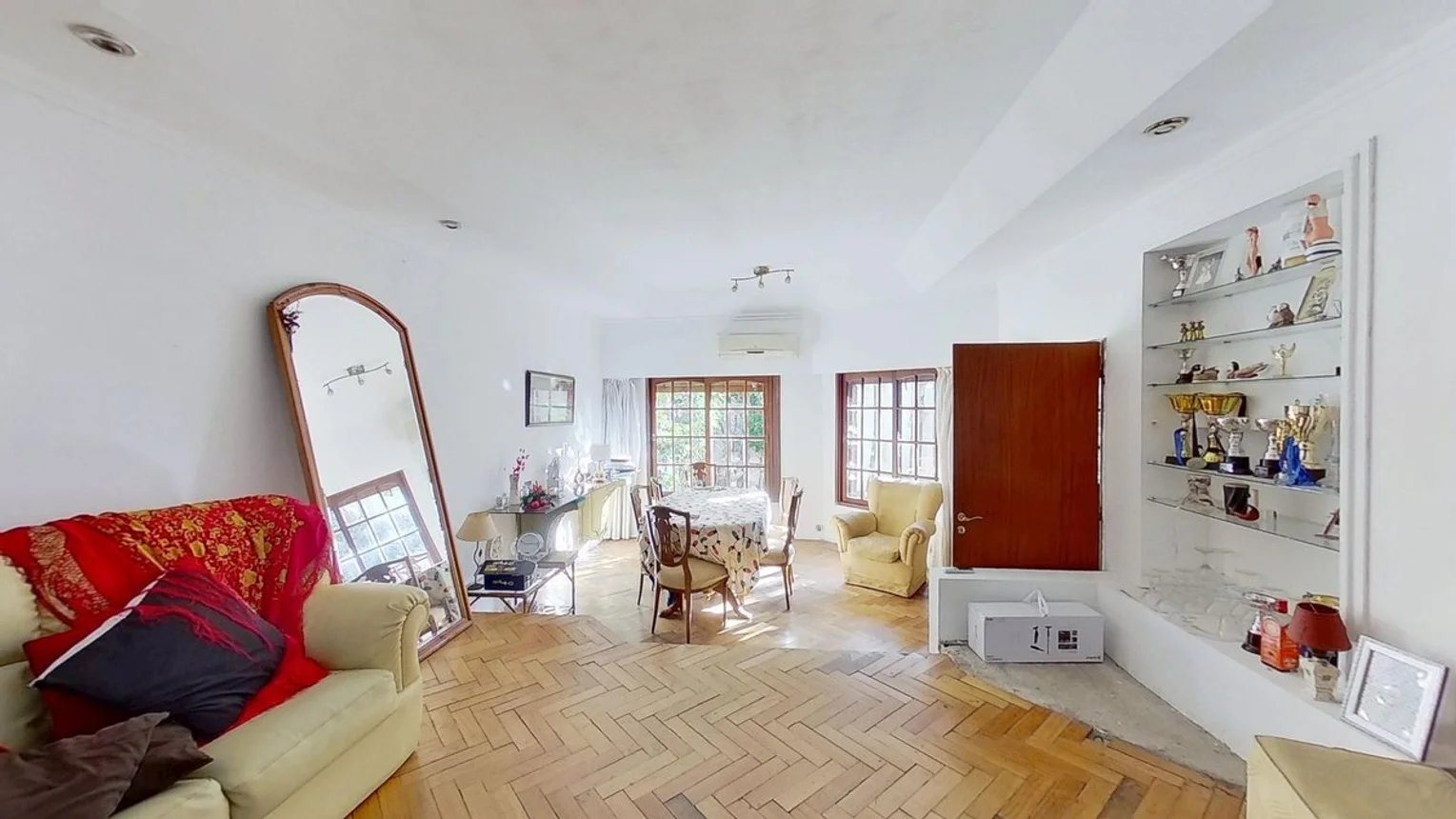 Casa de 5 ambientes en venta en Villa Luro, Saráchaga 5500, foto 2