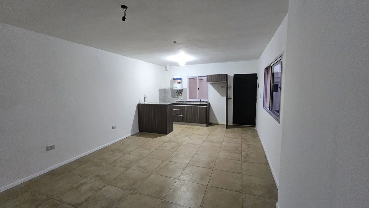 Departamento de 2 ambientes en alquiler en Rosario, Fraga 600