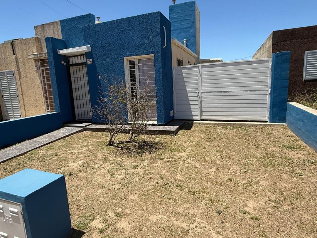 VENTA CASA 2 DORM CANCELADA HORIZONTE CARRARA