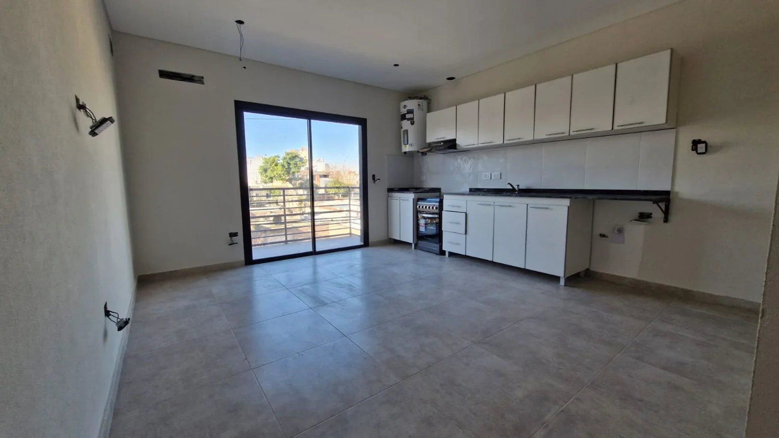 Departamento de 2 ambientes en venta en Valentín Alsina, Doctor Ricardo Balbín 500, foto 2