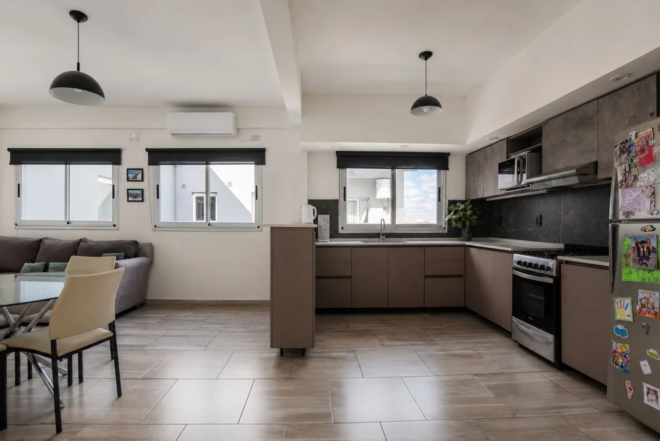 Departamento de 4 ambientes en venta en Villa Luzuriaga, Garibaldi 2700, foto 3