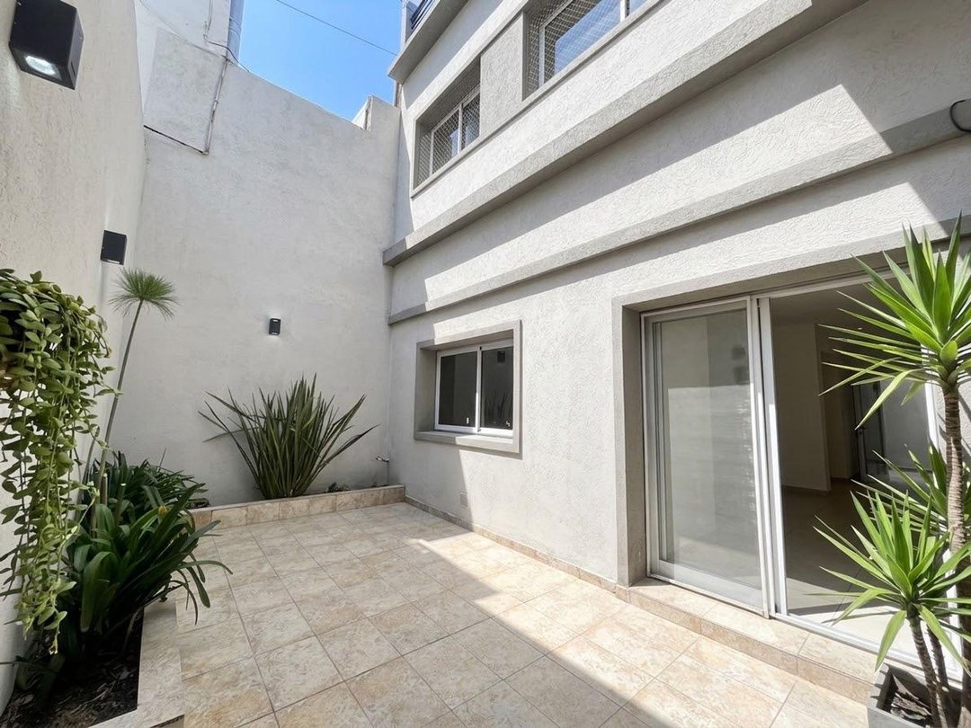 PH VENTA 3 AMB DOS PATIOS S/EXPENSAS APTO CRÉDITO