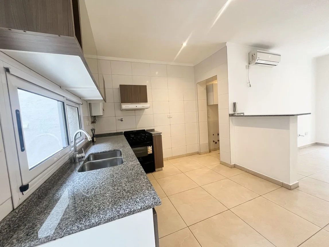 PH de 3 ambientes en venta en Villa Devoto, Calle Llavallol 5100, foto 5