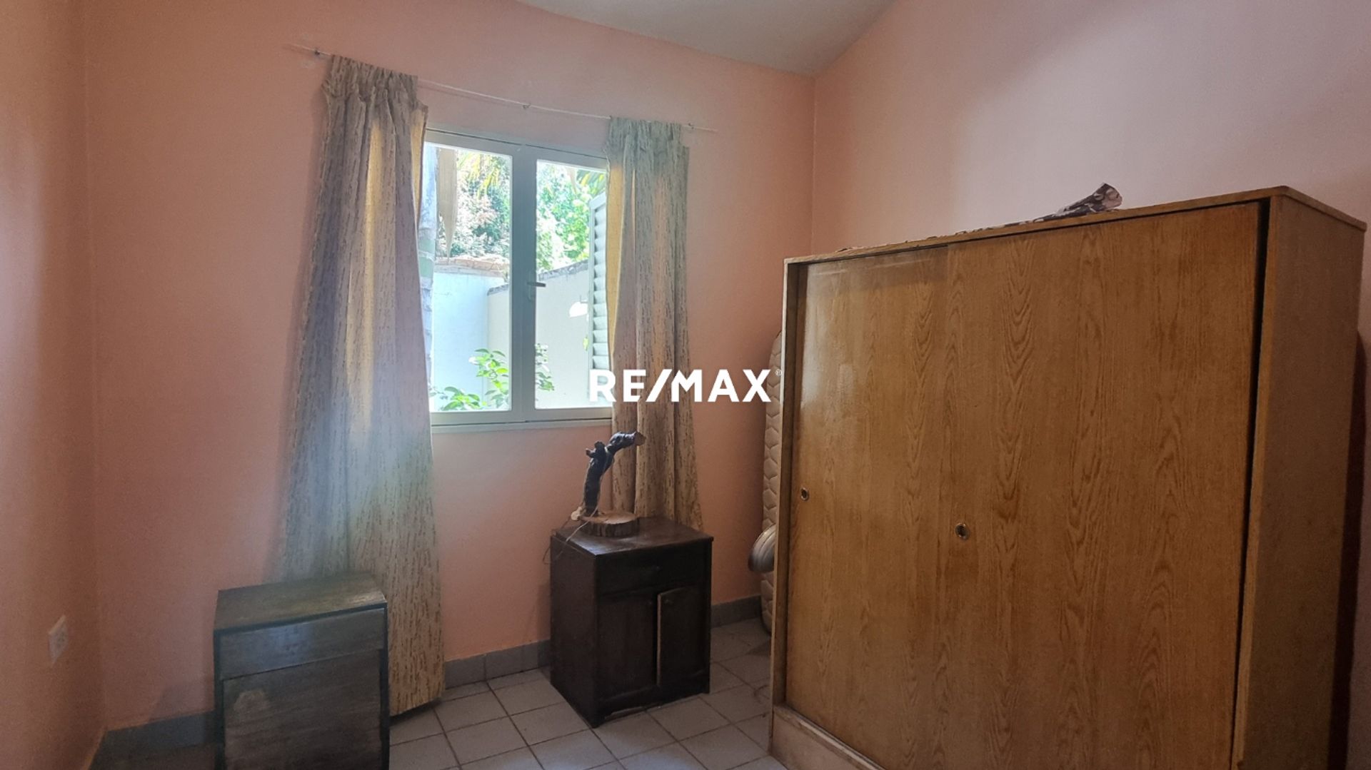 CASA 4 DORMITORIOS VENTA O PERMUTA ZONA SUR SALTA - foto 14