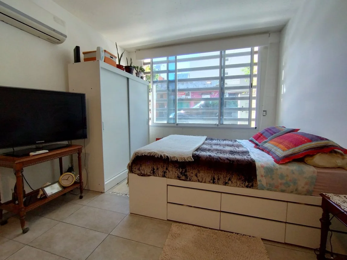 Departamento en venta en Monte Castro