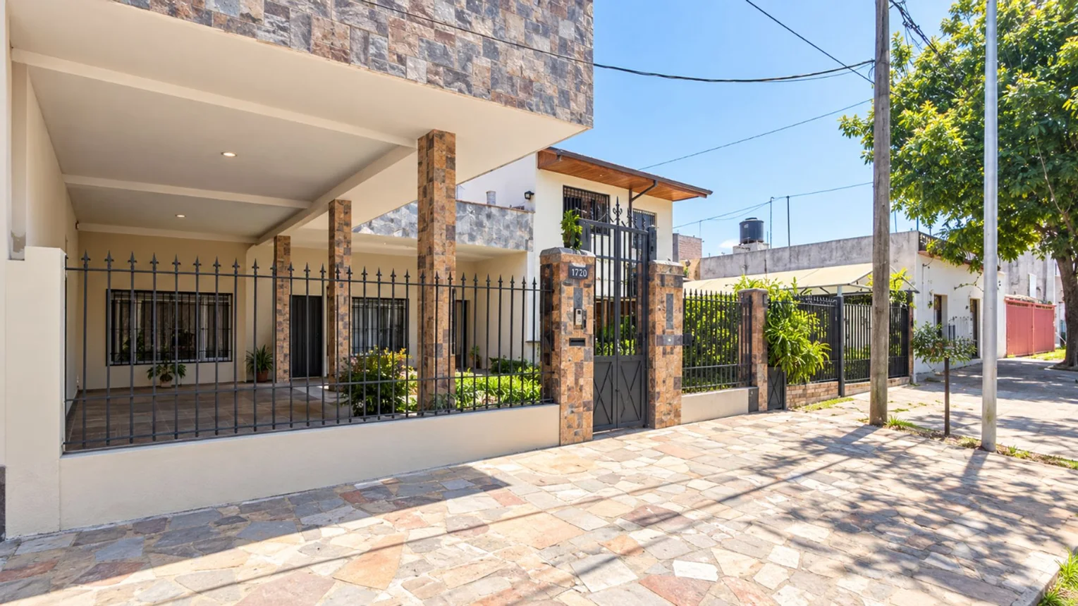 Casa de 4 ambientes en venta en Lanús Este, Burela 1700, foto 5