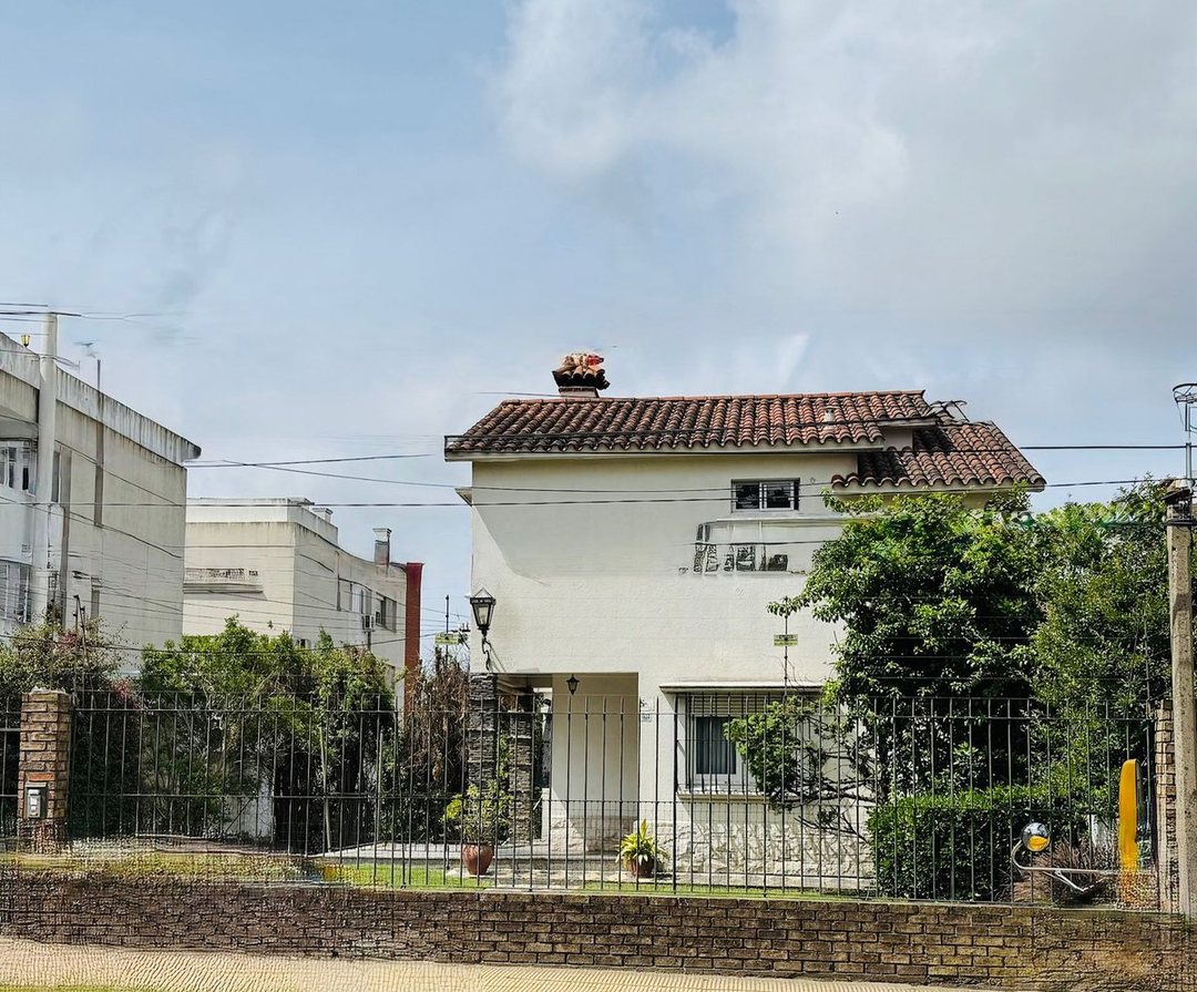 Casa en venta 4 ambientes en Calle Alejandro Fleming 1600, Malvin, Malvin, Montevideo
