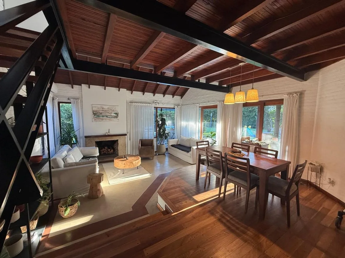 Casa en venta en Pilar, foto 3