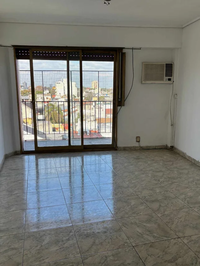 3 ambientes todo luz, balcón, vista abierta., foto 2