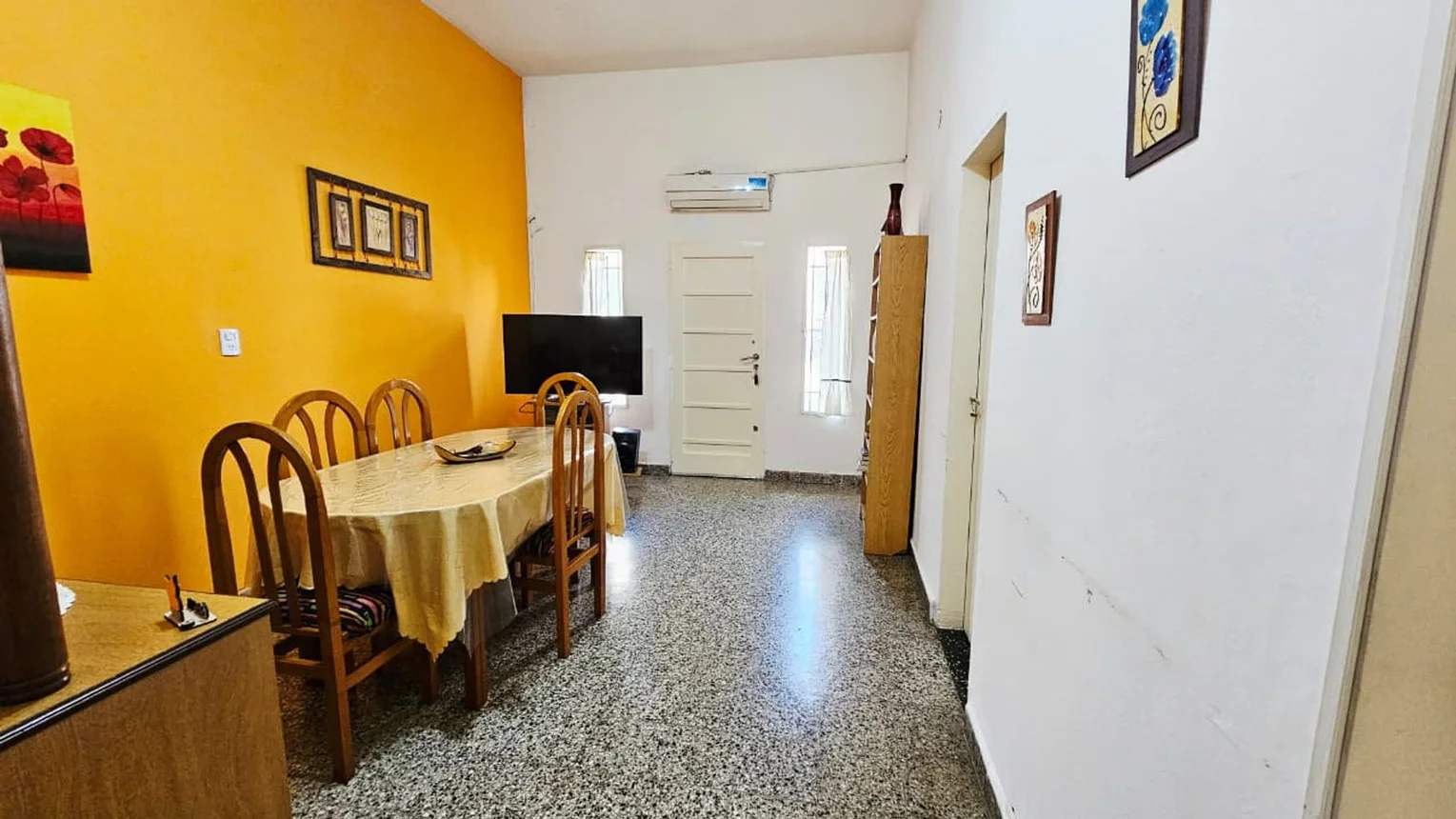 Casa en venta en Caseros, foto 4