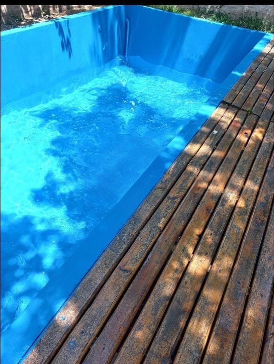 Foto 4 — SE VENDE CASA 3 AMBIENTES CON PILETA