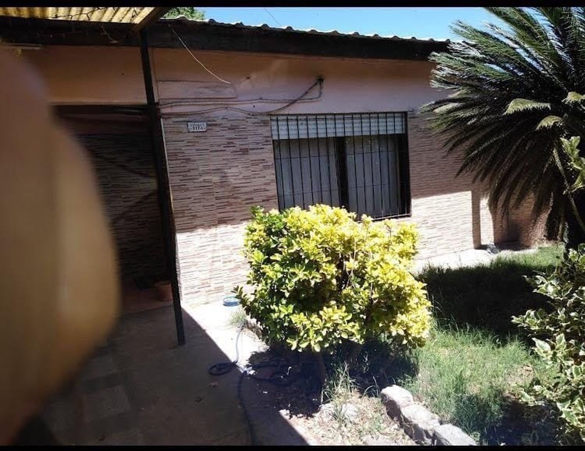 Foto 8 — SE VENDE CASA 3 AMBIENTES CON PILETA